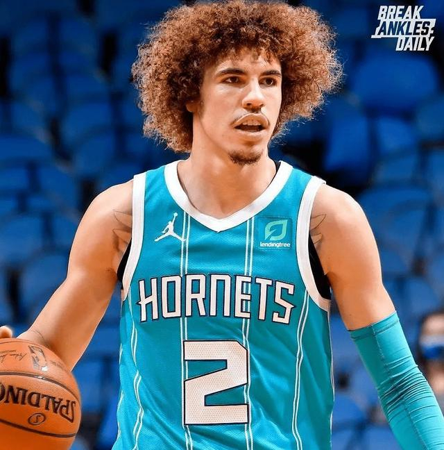 包含里程碑夜夏洛特黄蜂造点机会，亚冠冲刺阶段刷纪录，质疑声仍在，年轻球员得到机会的词条-九游官方入口